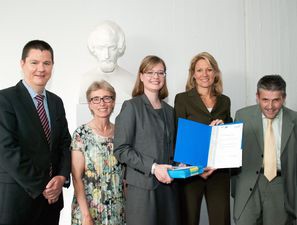 Bild zu DDZ - Wissenschaftlerin erhält MTZaward