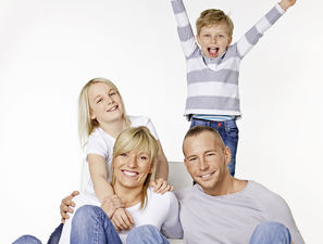 Bild zu Schwerpunkt "Kinder & Jugendliche" - Screening: Chancen und Risiken für Familien