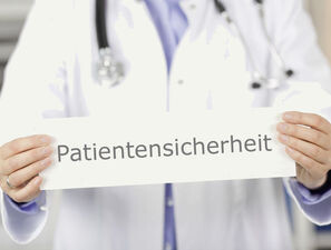 Bild zu Patientensicherheit - Aktuelle Meldesysteme sollen Behandlungsqualität verbessern 