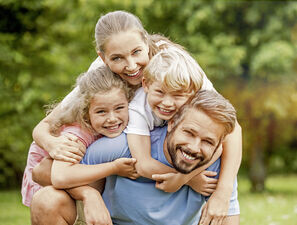 Bild zu Familie & Typ-1-Diabetes - Psychische Belastungen und Resilienz bei Eltern