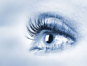 Bild zu Chronische Netzhauterkrankungen - Verlängerte Therapieintervalle bei nAMD mit Aflibercept