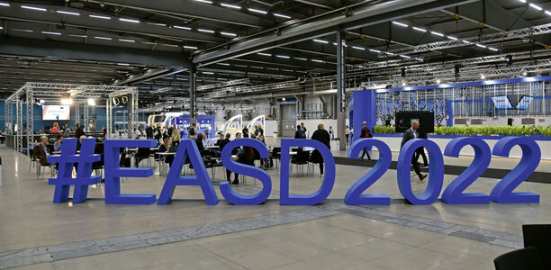 Bild zu EASD-Kongress - Besser zu Fuß