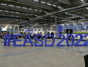 Bild zu EASD-Kongress - Besser zu Fuß