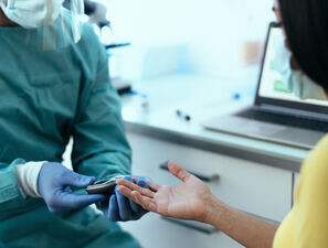 Bild zu Schwerpunkt: Versorgungsqualität - Qualität der Versorgung: kennen wir sie?