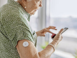 Bild zu BVKD - CGM bei älteren Menschen mit Diabetes